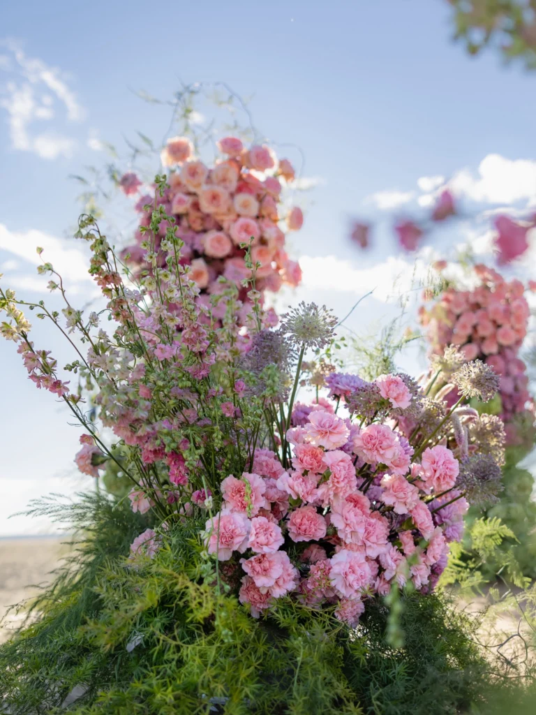 Instagram post from floweriize. This post is in position 9.