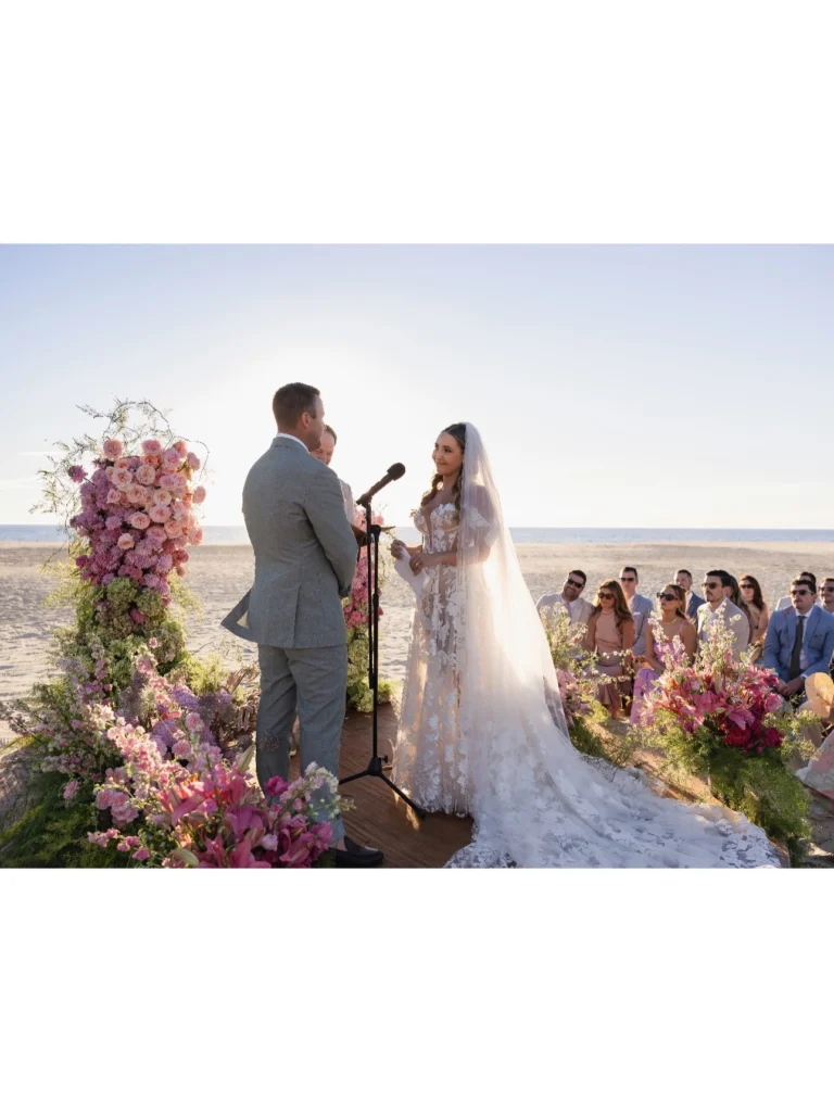 Instagram post from floweriize. This post is in position 4.